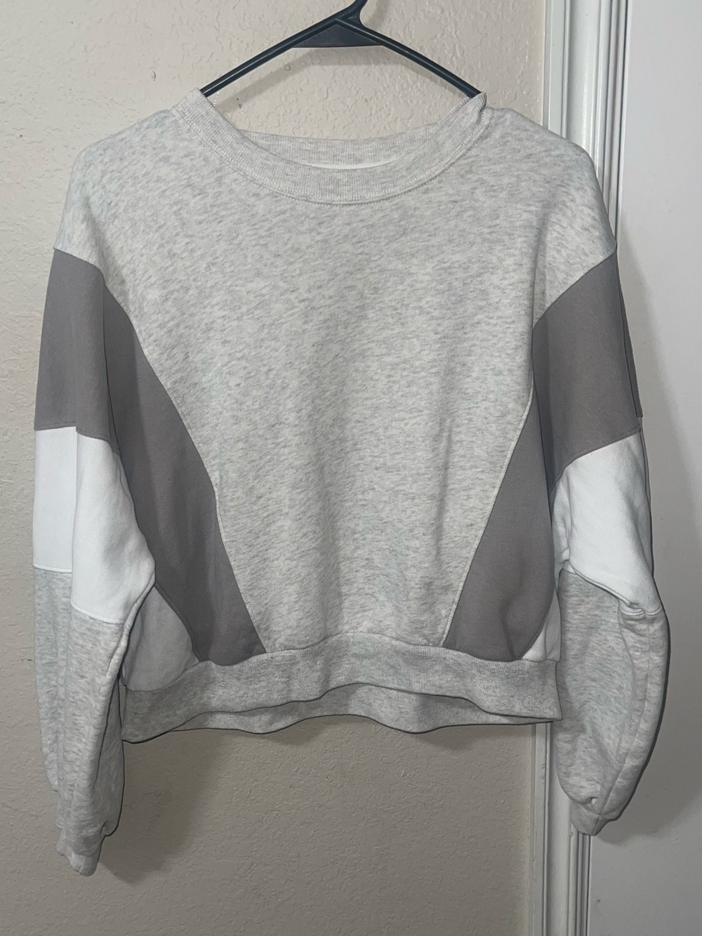 Abercrombie & Fitch Light Gray, Dark Gray & White Colorblock Crewneck